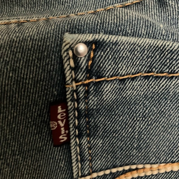 NWOT Levis Demi Curve - Picture 7 of 9